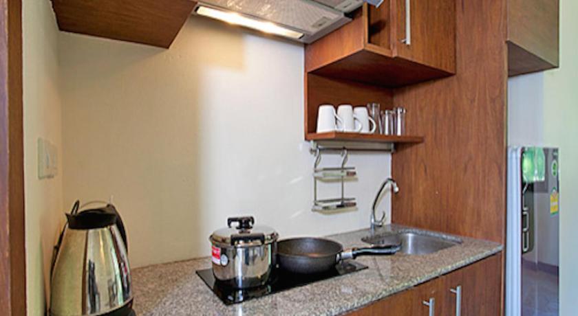 Image of Beachfront Apartment - 2 Bedroom (Lower floor) 1