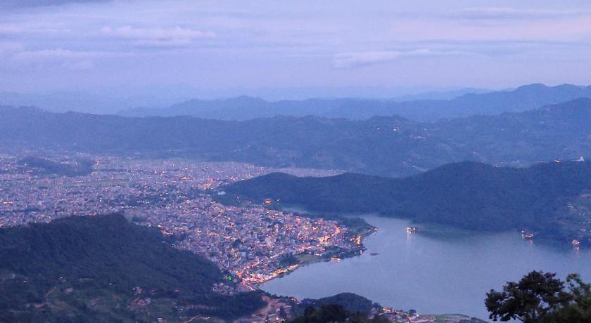 Lake View Lodge Sarangkot photo