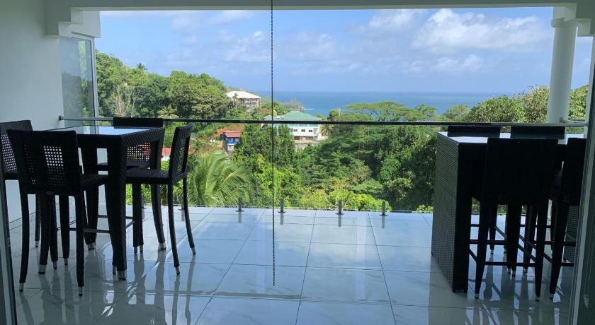 Baie Lazare View photo