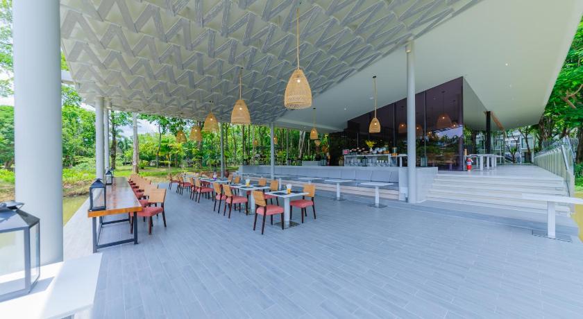 プラチンブリ Siamdasada Khaoyai 4つ星 ホテル レストラン