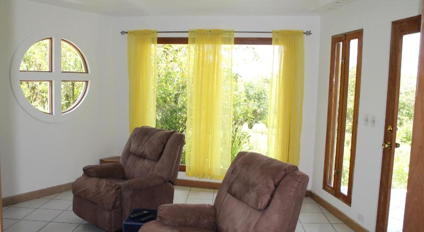CRParaiso — Hotel in Nuevo Arenal