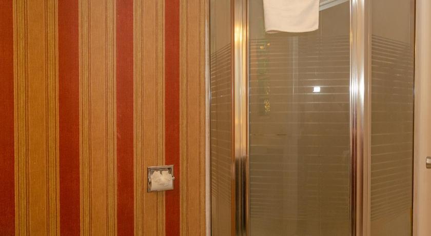 Image of Double Room with Private Bathroom 11