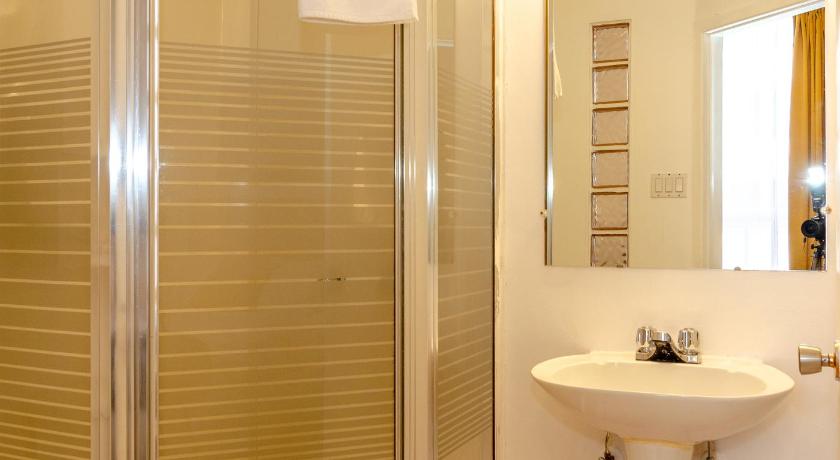 Image of Standard Double Room 9