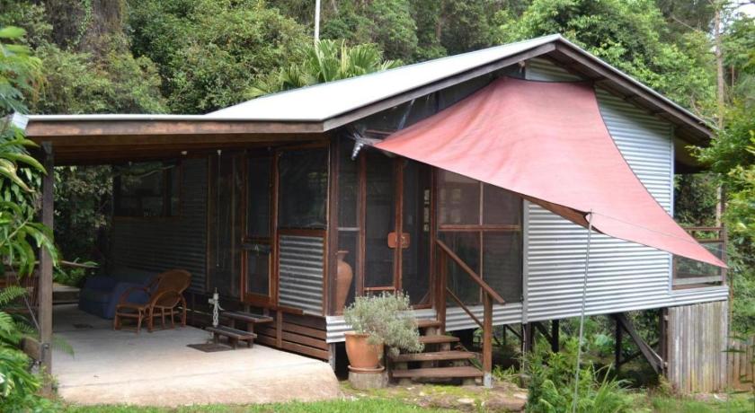 Palmwoods Eco Escape
