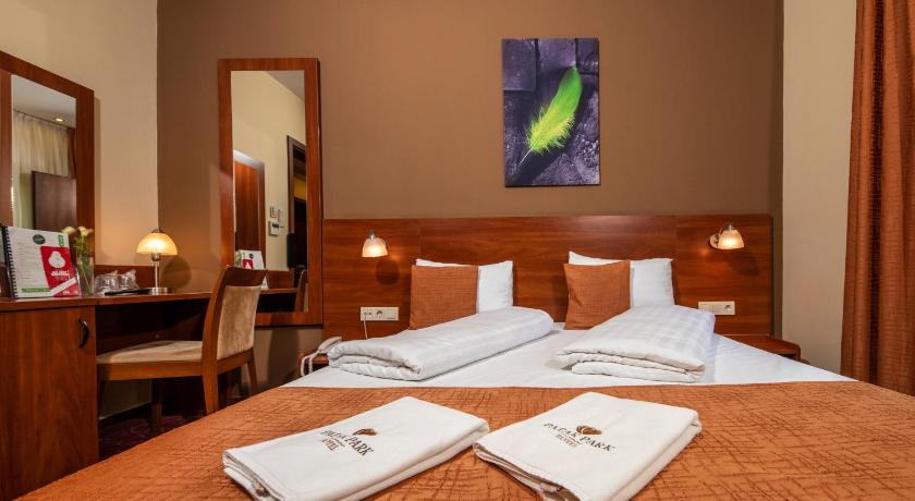 Patak Park Hotel Visegrad photo