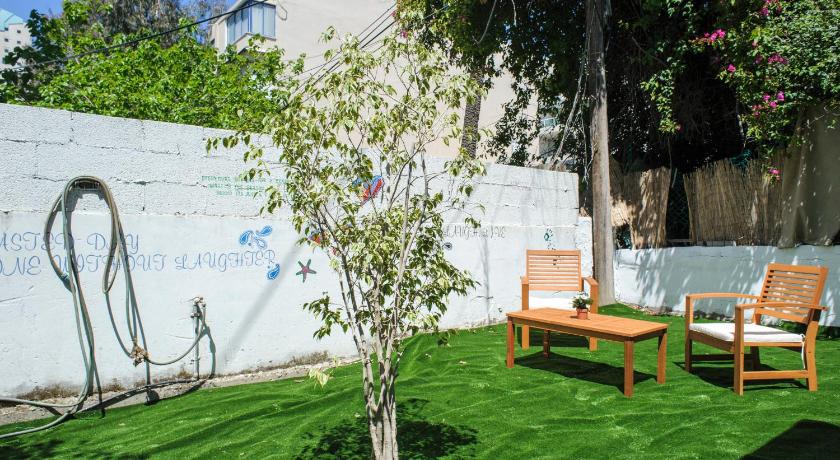 Tel Aviving - Apartments by the beach photo