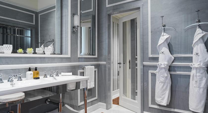 Фото: Номер Делюкс JK (JKDeluxe Room) 7