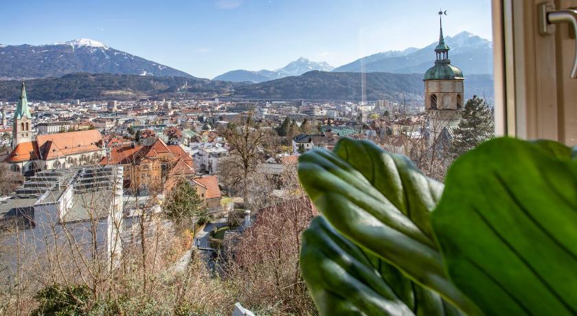 Top of Innsbruck Apartment I free parking photo