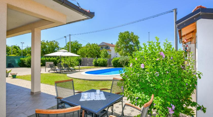 Villa Kata photo