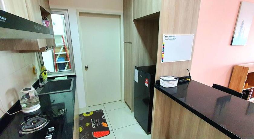 Serene Stay Minimalist @ Southville City photo