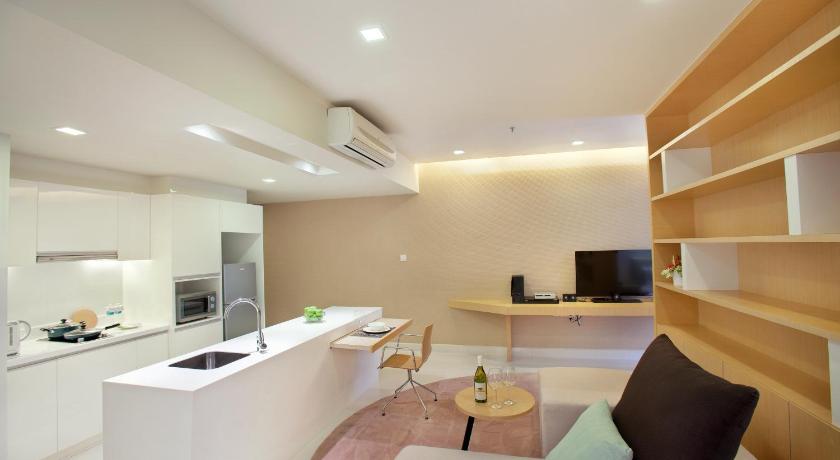 Image of One Bedroom Suite 11
