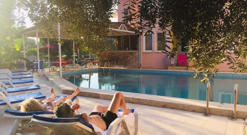 Şato Apart Hotel - image 13