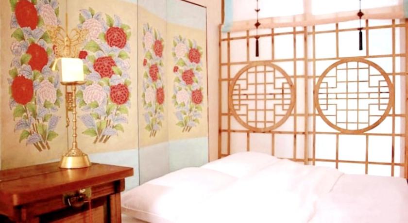 Suhee's place Hongdae — Hotel in Seoul