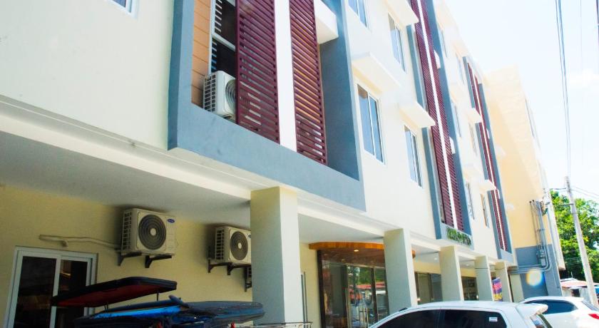ELTI Suites by Bluebookers photo