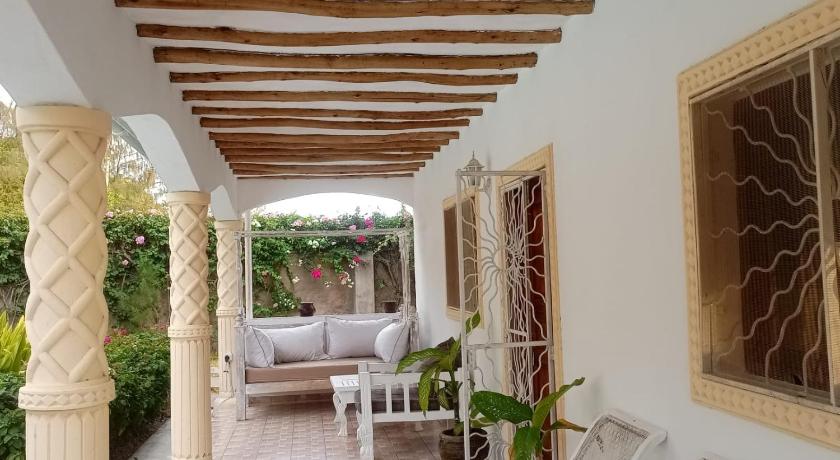 2 Bedroom Mangrove Cottage with Private Pool photo