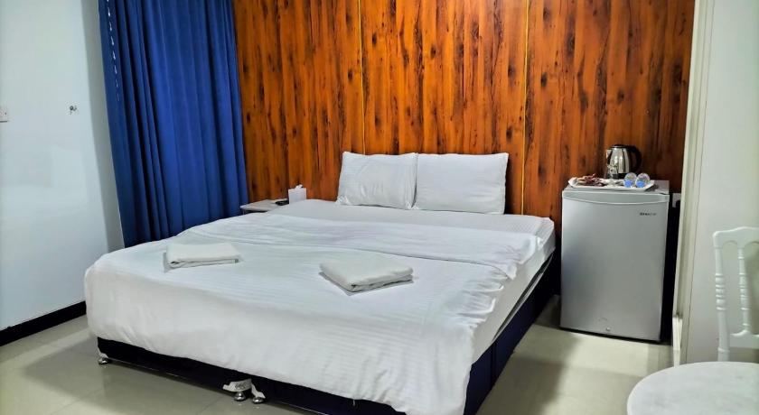 Al Rayyan Hotel Apartments photo