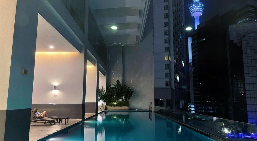 6PAX SUITES KL CITY Pavilion at Bukit Bintang NETFLIX & WIFI photo