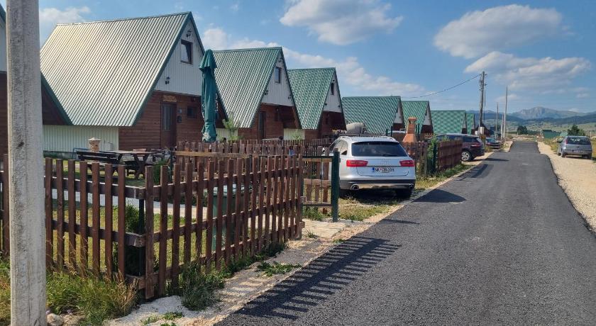 Family home Mikovic photo