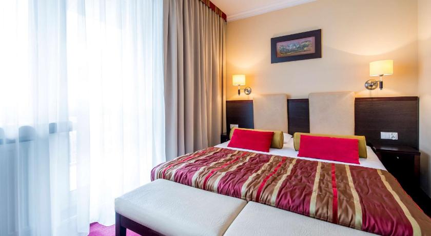 Hotel Felix photo