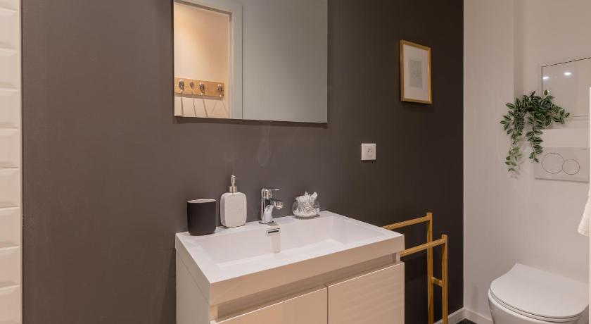 Travel Homes - The Parc, facing the Champ de Mars photo