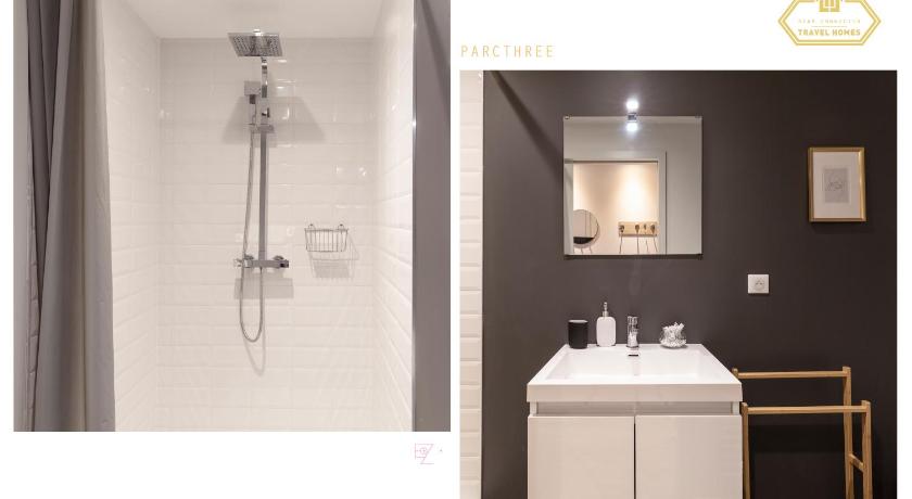 Travel Homes - The Parc, facing the Champ de Mars photo