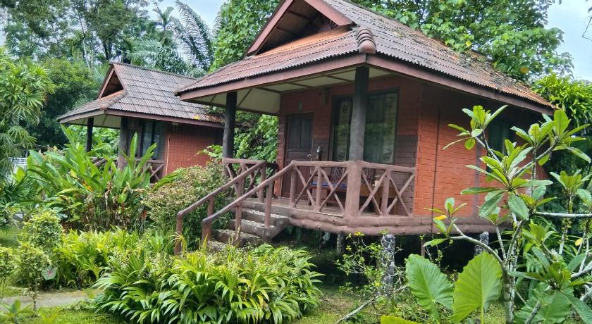 Khao Sok River &amp; Jungle Resort — Hotel in Khao Sok (Suratthani)