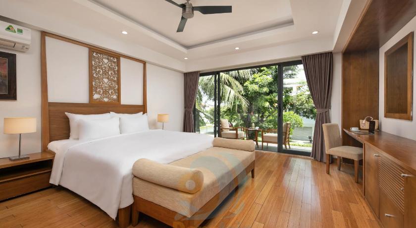 Da Nang Luxury Pool Villa Close To The Private Beach 5-Star Hotel pool