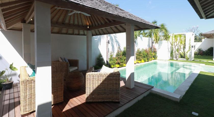 Lime Villas photo