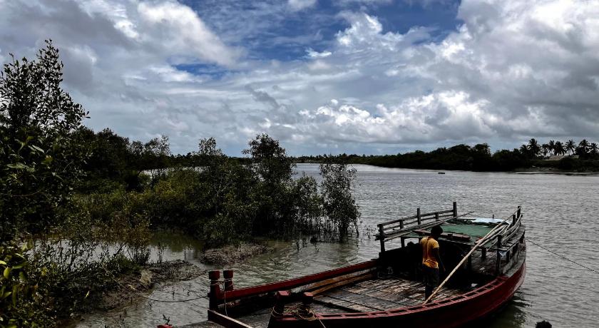 Satrangi Homestay Sundarban — Hotel in Bakkhali