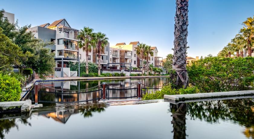 Quayside Canal Eden Home — Hotel in Cape Town