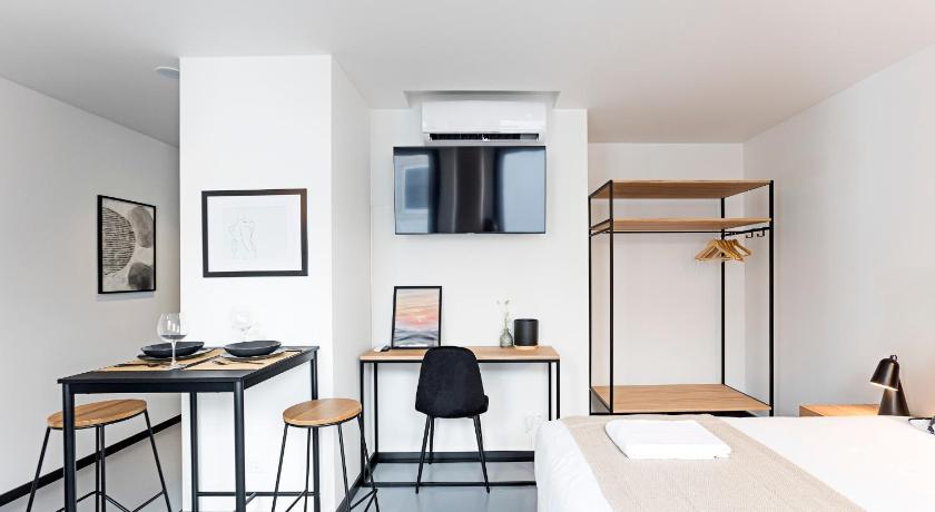 Joao das Regras Apartments by LovelyStay - 144