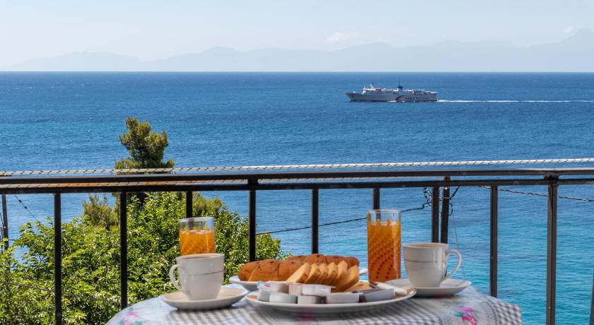 Stafylos Rooms — Hotel in Skopelos