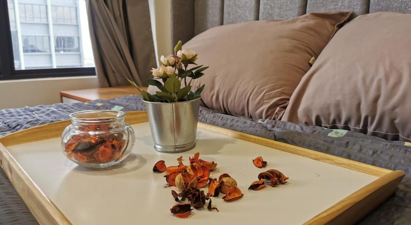 Millerz Square, Old Klang Road Near Mid Valley by De Harlequins Guesthouse — Hotel in Kuala Lumpur