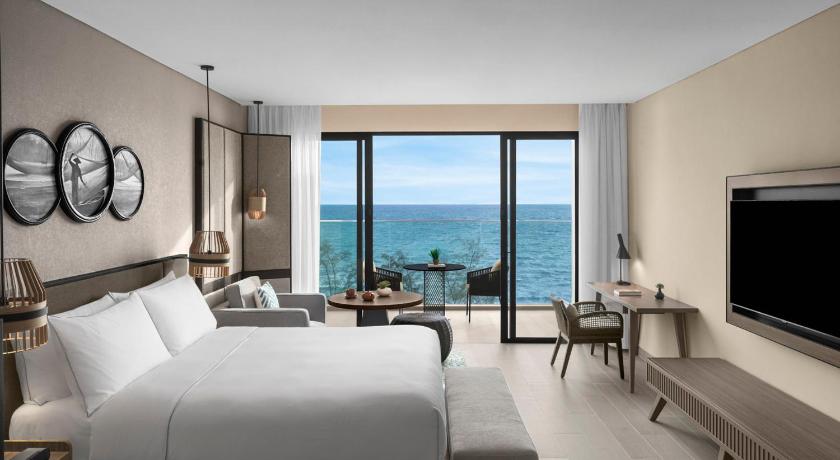 Image of 1 Bedroom Suite Oceanfront 1