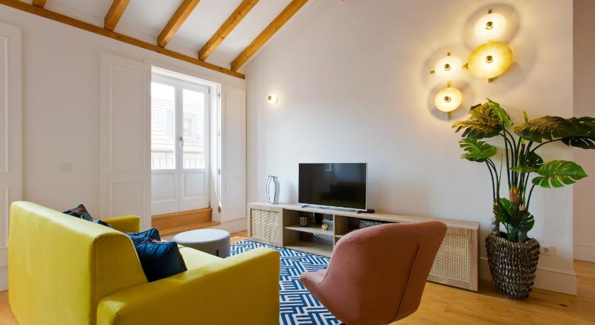 BOUTIQUE Rentals-THE ALMA Apt w/ balcony - 0