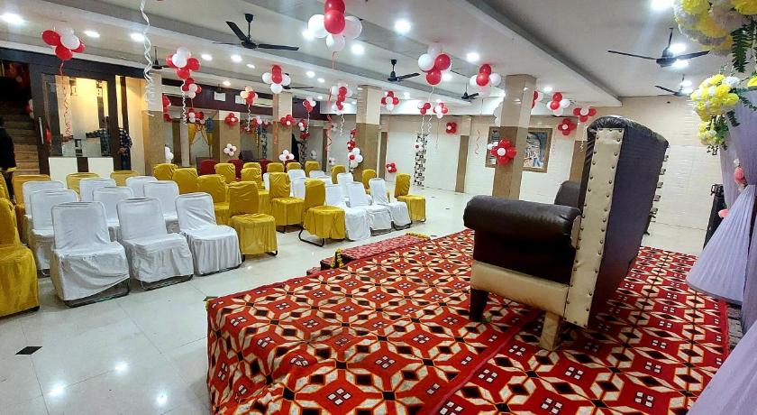 AP Palace Hotel Ayodhya – Faizabad, VA