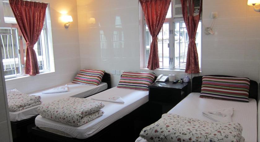 Image of Triple Room 3
