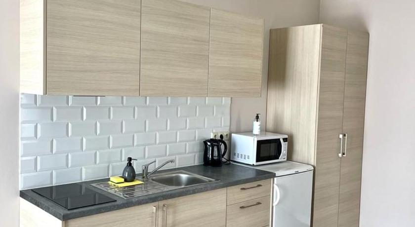 克莱佩达 Apartamentai Klaipeda-studijos tipo butukai 3星级 民宿 餐厅