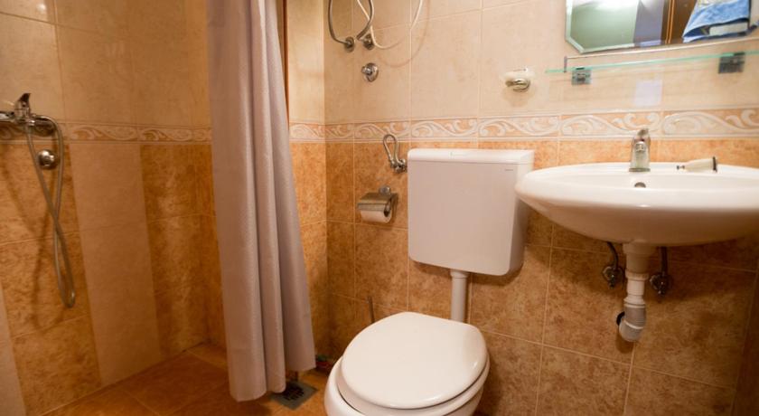 Sunny Villa Apartments photo