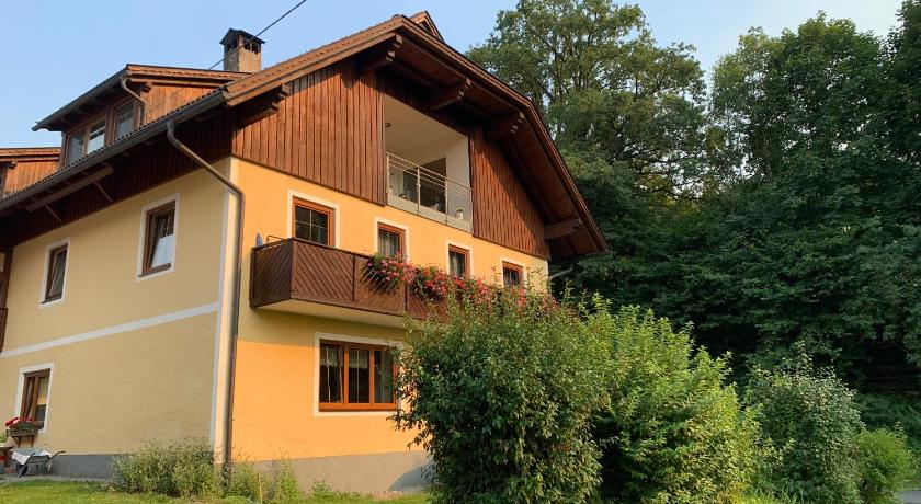 Haus Oswald am See — Hotel in Hermagor