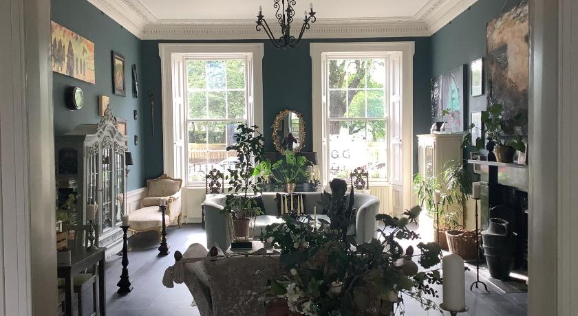 A Room in the City - West (formerly Luxury Central B&amp;B) — Hotel in Edinburgh