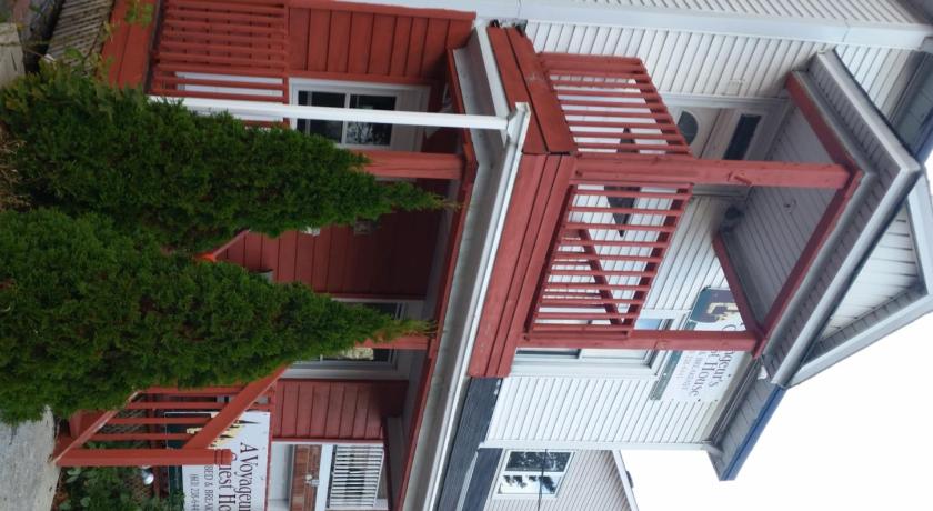 A Voyageur's Guest House photo