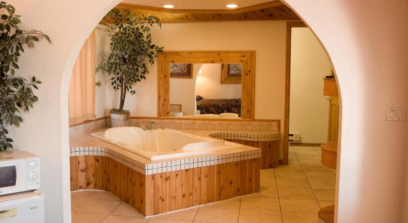 North Country Inn & Suites photo