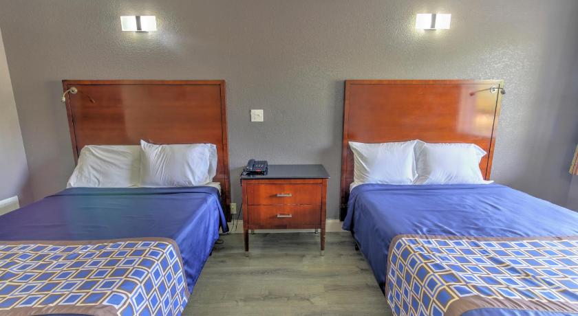 Budget Lodge Churchland photo