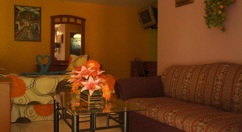 Hotel Posada Tolteca photo
