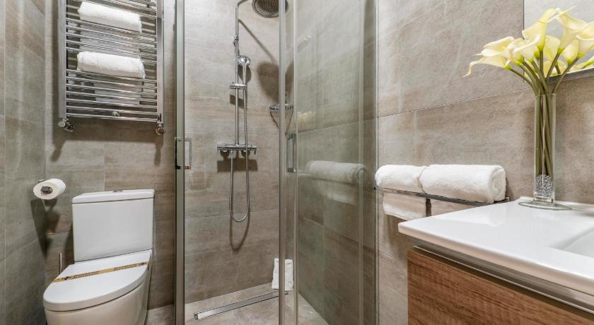 Madrid 1915 Private Suites photo