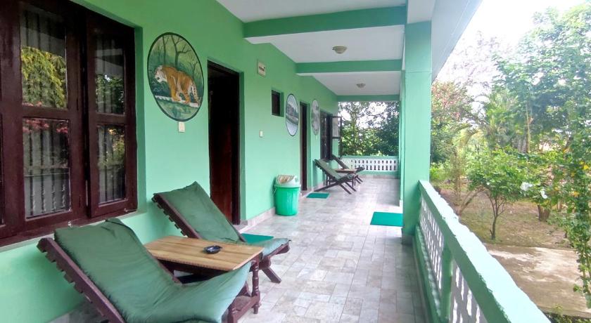 Balcony/terrace, Hotel Rhino Land in Chitwan