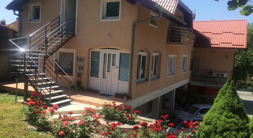 STUDIOAPARTMANI JEDVAJ
