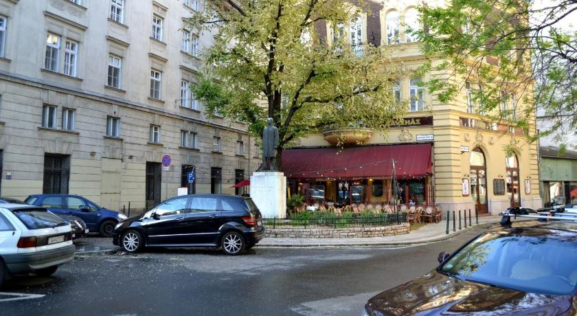 CasaMia-Elegant Central Vaci St.Apt photo