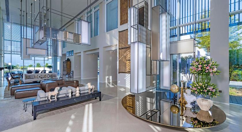 Al Zorah Beach Resort